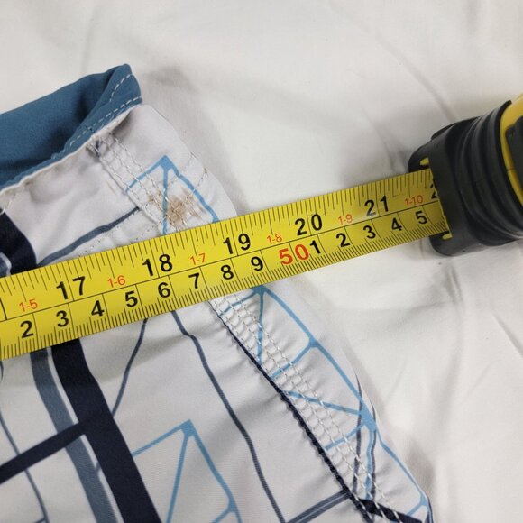 Oakley Silo Mens 38 White Blue Board Shorts Athletic Summer Walking Running - Picture 12 of 14